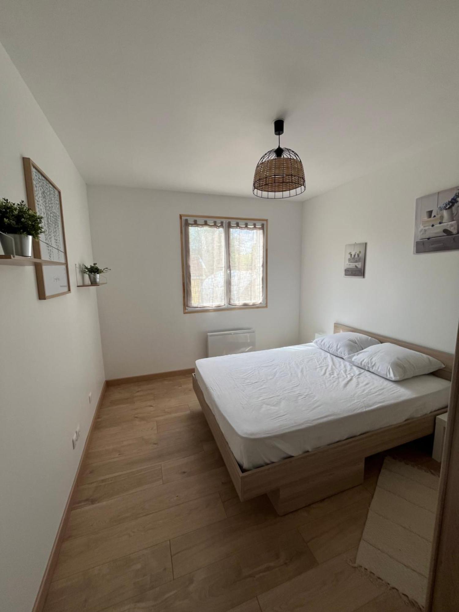 라모트-뵈브롱 Jenny House 빌라 외부 사진